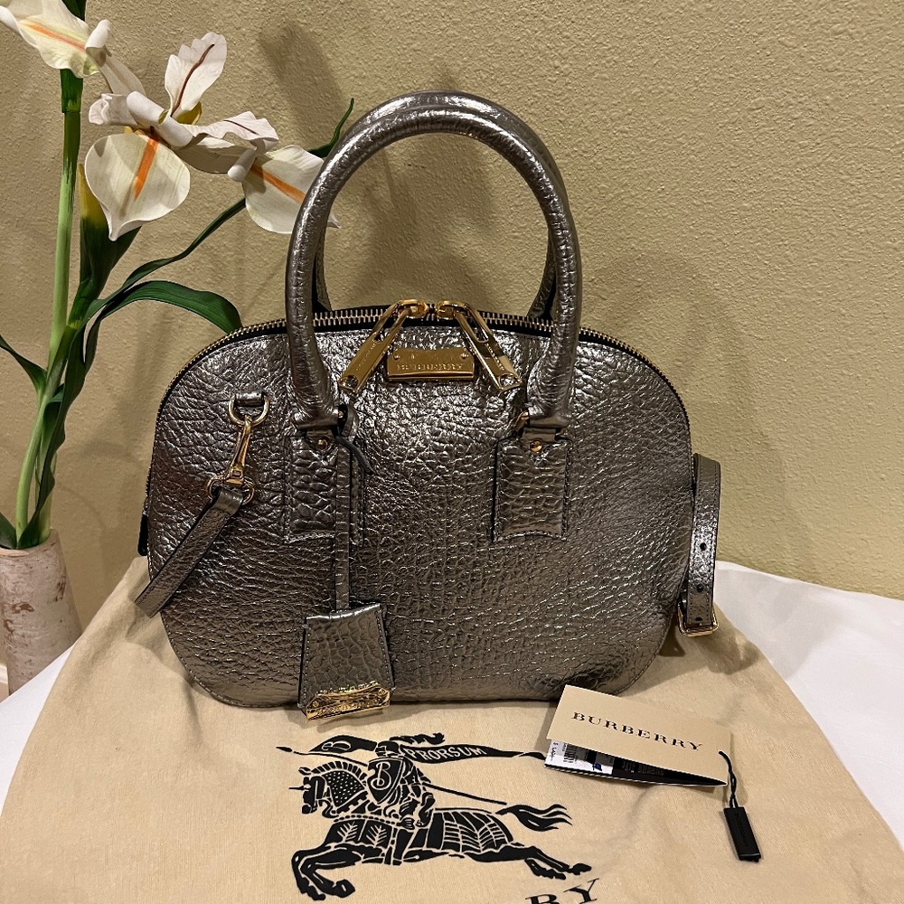 BURBERRY Heritage Grain Small Orchard Bowling Handbag Silver EUC - Picture 2 of 16